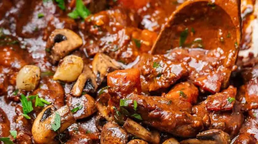 Pioneer Woman Beef Bourguignon recipe