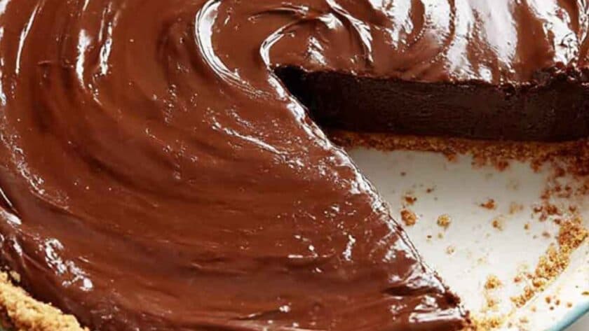 Pioneer Woman Chocolate Pie