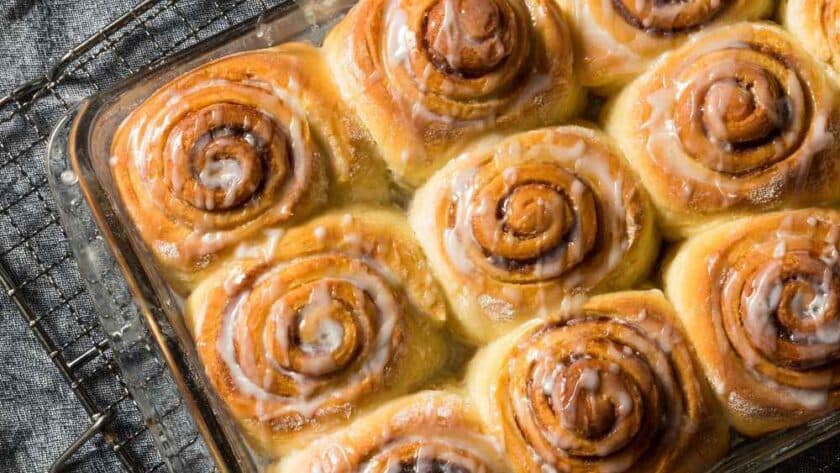 Pioneer Woman Cinnamon Rolls