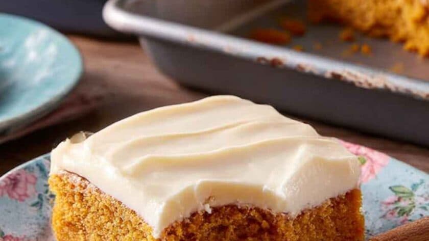 Pioneer Woman Pumpkin Sheet Cake recipe