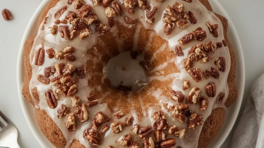 Pioneer Woman Cinnamon Pecan Yeasted