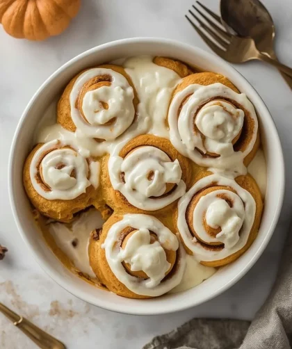 Pioneer Woman Pumpkin Cinnamon Rolls